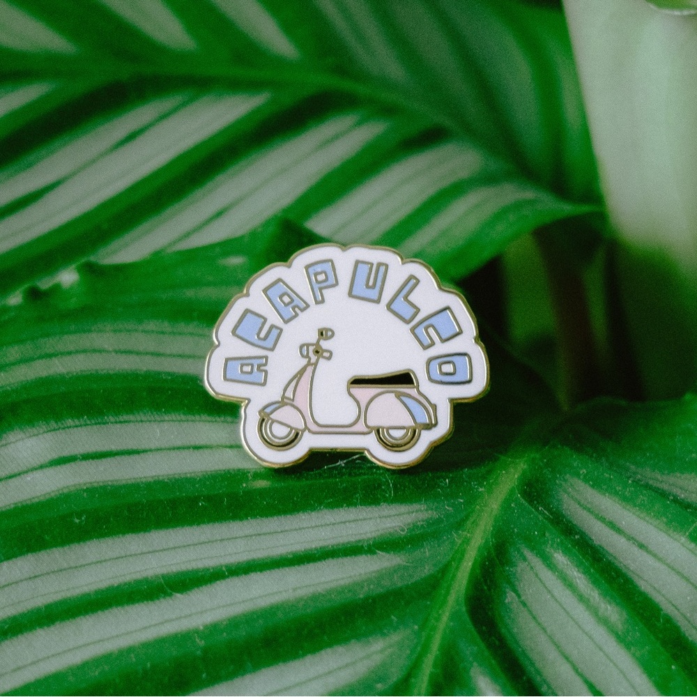 Acapulco Vespa Enamel Pin -Cute Travel Enamel Pin